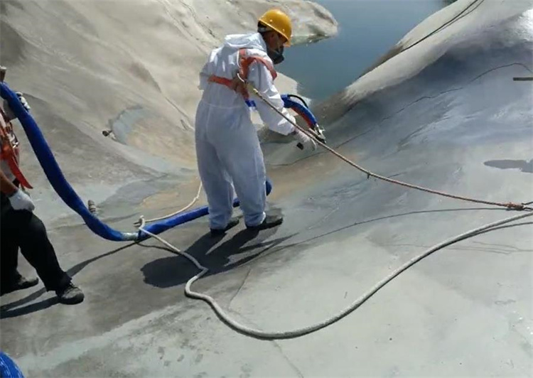 水利大壩聚脲噴涂設(shè)備 水利大壩聚脲噴涂設(shè)備