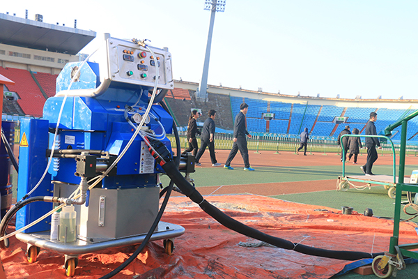 聚氨酯噴涂設(shè)備 聚氨酯噴涂設(shè)備