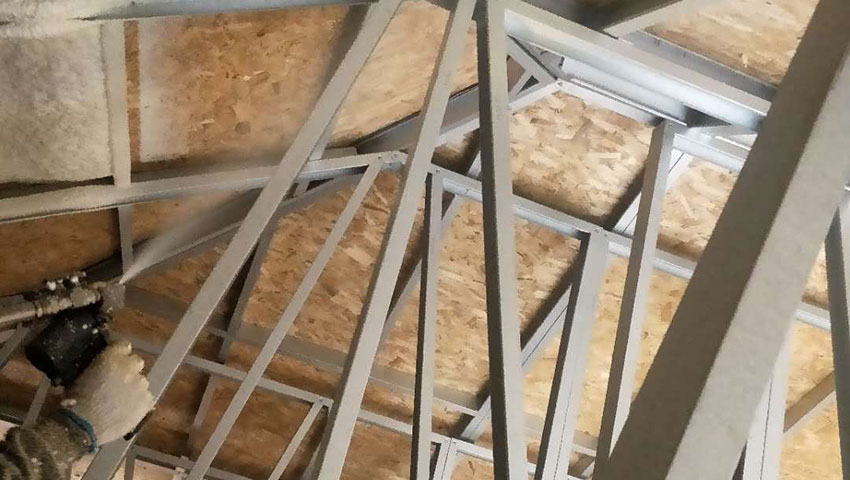 聚氨酯保溫材料_輕鋼別墅保溫_聚氨酯噴涂機(jī)-京華邦威 聚氨酯保溫材料_輕鋼別墅保溫_聚氨酯噴涂機(jī)-京華邦威